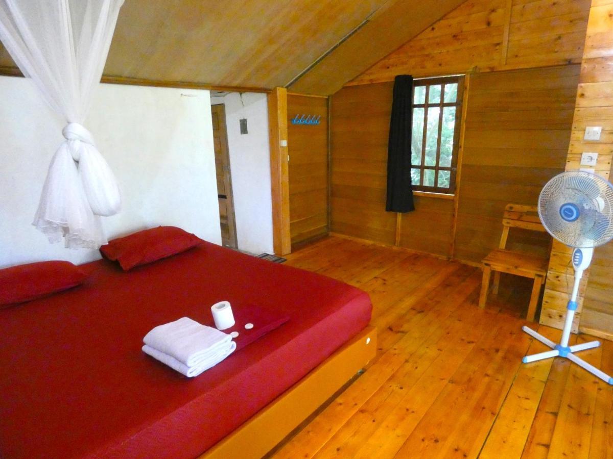 Santi Garden Bungalows Iboih Экстерьер фото