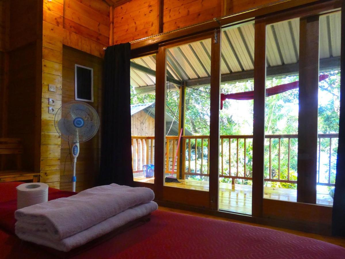 Santi Garden Bungalows Iboih Экстерьер фото