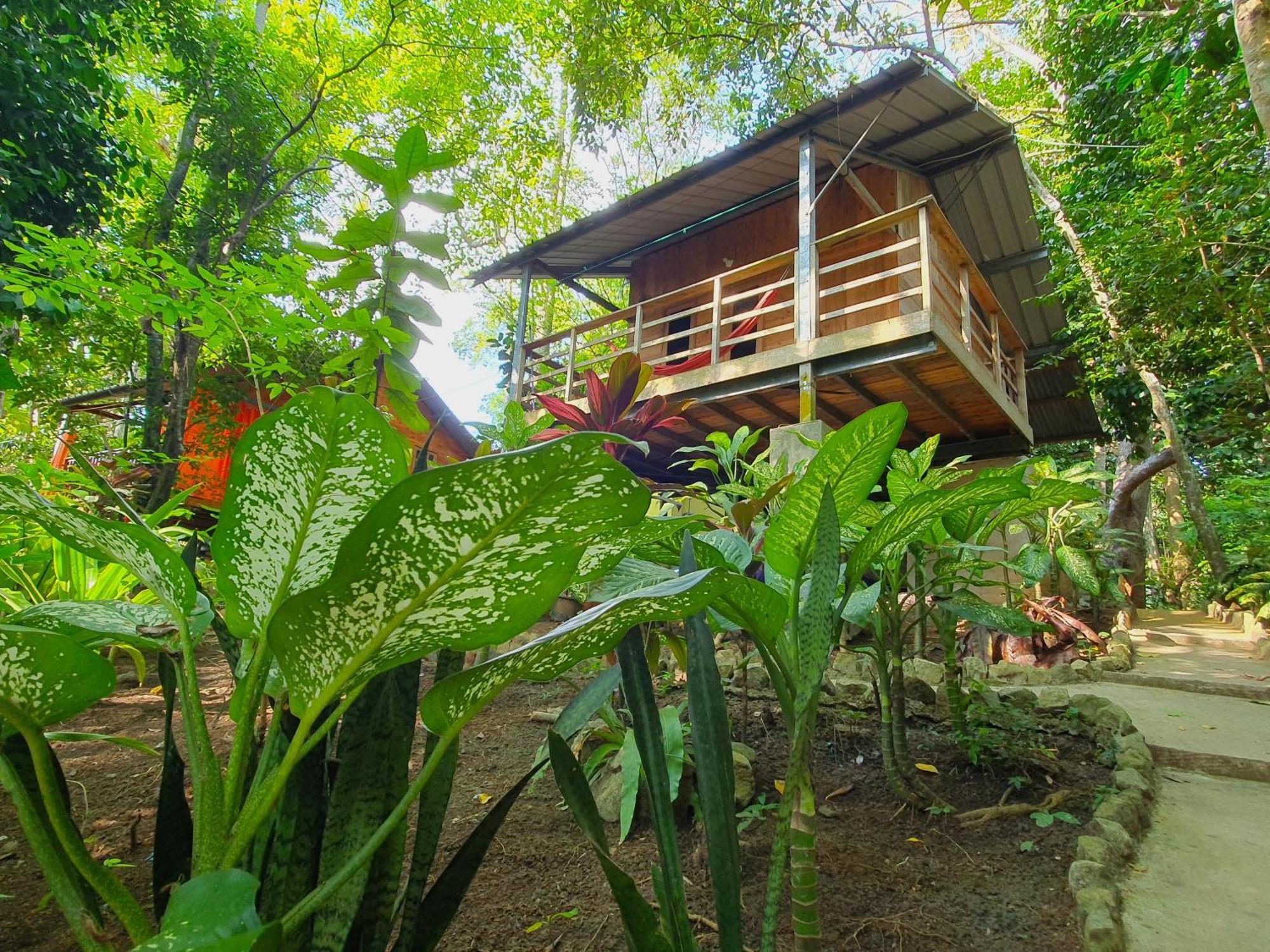 Santi Garden Bungalows Iboih Экстерьер фото